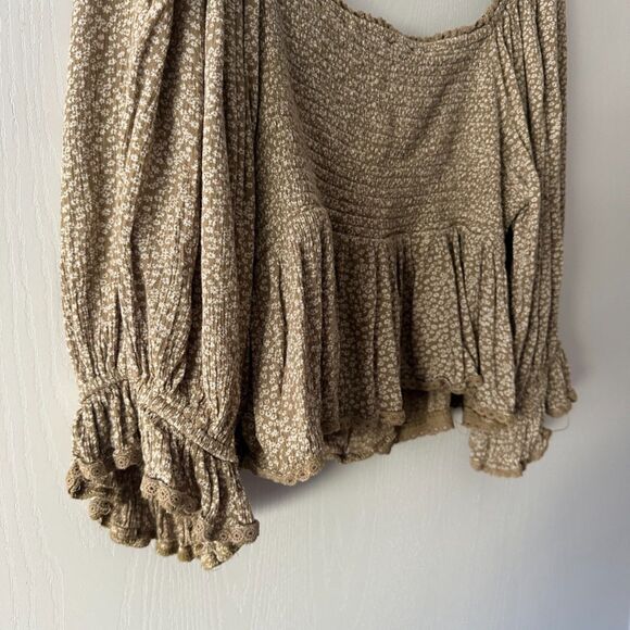 Free People Womens Brittnee Print Smocked Back Peplum Top Floral Size Large - Picture 9 of 9